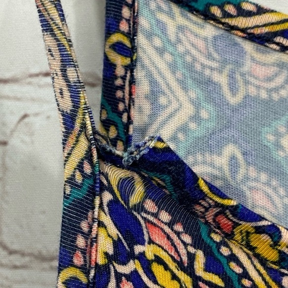 Old Navy Womens Size Large Romper Blue Yellow Floral Stretch Scoop Button - Picture 10 of 12